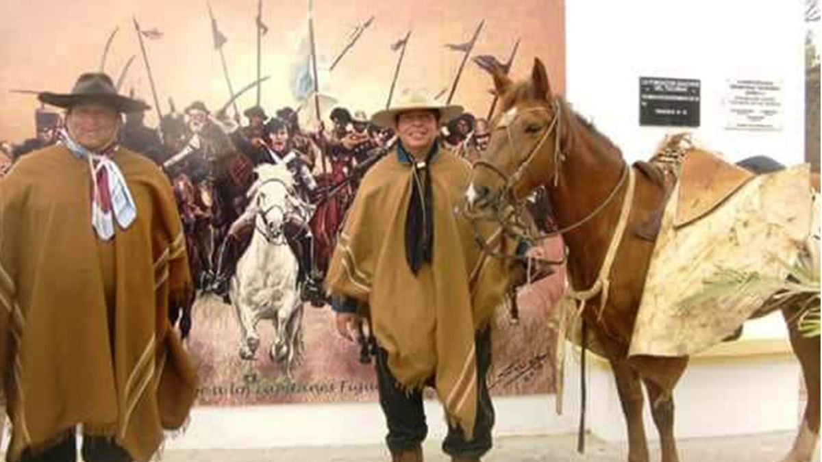 Gauchos Juje Os Se Preparan Para La Marcha Evocativa Y Patri Tica Hacia