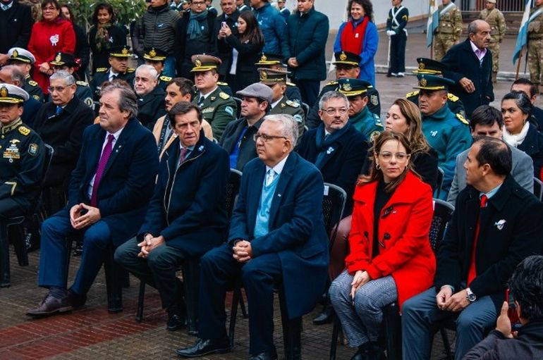 El Gobernador Carlos Sadir Presidi Los Actos Por El Aniversario