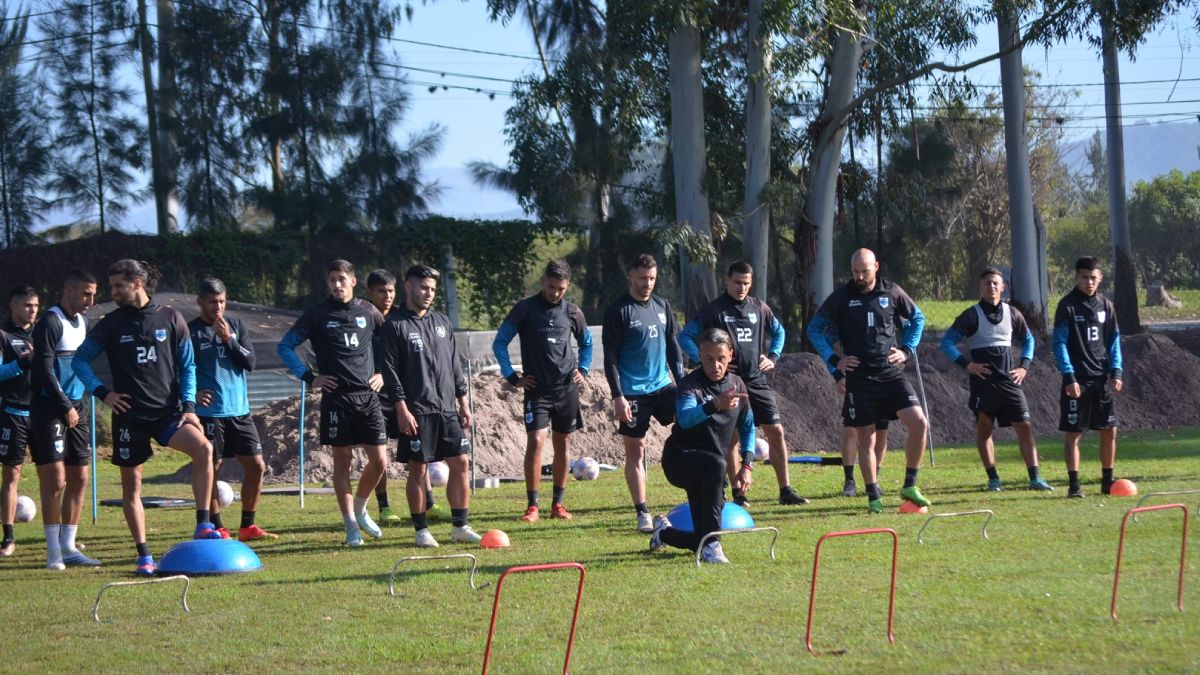 Gimnasia De Jujuy Ya Tiene Su Primer Refuerzo Y Es Delantero