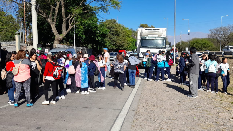 Río Blanco peregrinan los jóvenes pide precaución en rutas