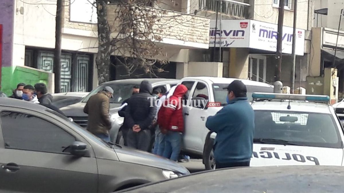 Delincuentes Fueron Detenidos A Tiros En La Almirante Brown