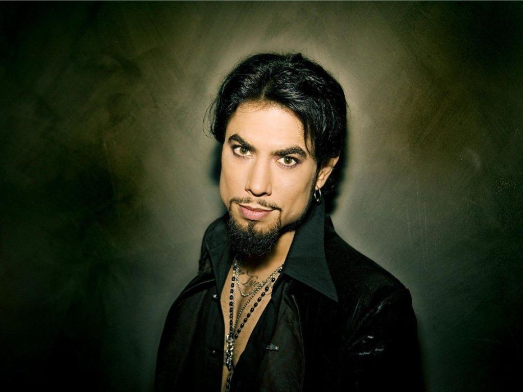 Ex Guitarrista de Red Hot Chili Peppers parecido a Fort Música