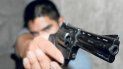 atacaron a balazos a una pareja en salvador mazza: ella murio y el esta grave atacaron a balazos a una pareja en salvador mazza: ella murio y el esta grave