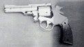 con un revolver de juguete y un cuchillo robaban en la calle: tres detenidos con un revolver de juguete y un cuchillo robaban en la calle: tres detenidos
