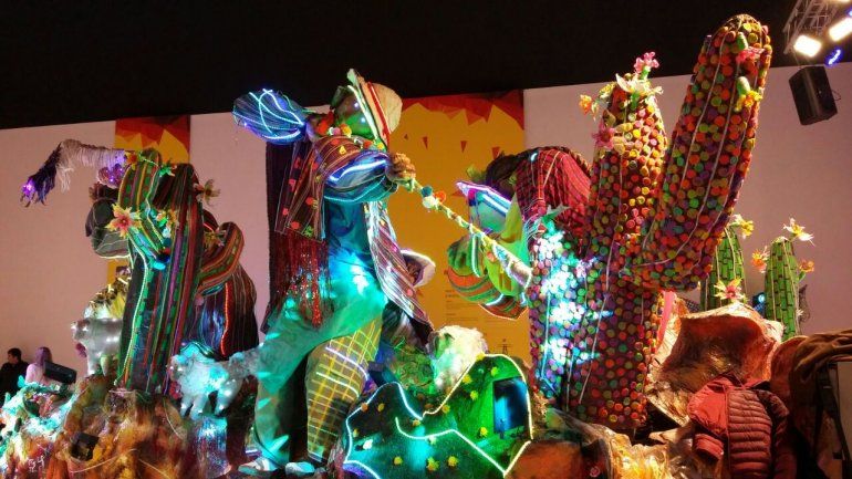 Carroza que fue a Tecn&oacute;polis 2017