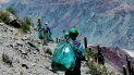 un ejemplo a seguir: voluntarios limpiaron el camino a punta corral un ejemplo a seguir: voluntarios limpiaron el camino a punta corral