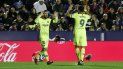 messi brillo con un triplete en la goleada del barcelona sobre el levante messi brillo con un triplete en la goleada del barcelona sobre el levante