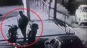 delincuentes quedaron grabados mientras robaban una moto en la playa de un boliche delincuentes quedaron grabados mientras robaban una moto en la playa de un boliche