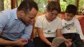 chimuela: la nueva mascota del nino que protagonizo el video viral chimuela: la nueva mascota del nino que protagonizo el video viral