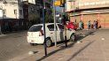 ¡estaciona donde quieras, maestro! otro auto parado en cualquier lado en jujuy ¡estaciona donde quieras, maestro! otro auto parado en cualquier lado en jujuy