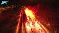 impresionante recibimiento al zenit con un pasillo de fuego impresionante recibimiento al zenit con un pasillo de fuego
