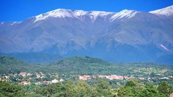 Paisaje de día domingo en Jujuy