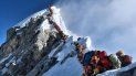 drama en el everest: ya son diez los muertos y un argentino debio ser rescatado drama en el everest: ya son diez los muertos y un argentino debio ser rescatado