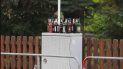 vecinos compraron toda la cerveza para sabotear festejo neonazi vecinos compraron toda la cerveza para sabotear festejo neonazi