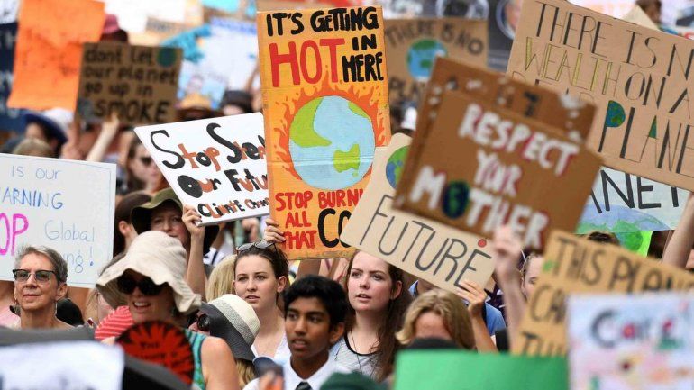 Protesta Mundial Contra El Cambio Climático: Marchas, Carteles Y Más