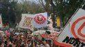 futbol en peru: suspendieron la fecha porque los hinchas hicieron un banderazo futbol en peru: suspendieron la fecha porque los hinchas hicieron un banderazo