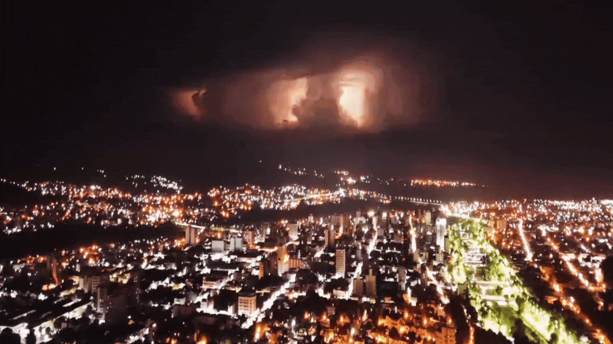Impresionante tormenta eléctrica en Jujuy capturada con un drone