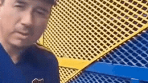 Sahumó la Bombonera y Boca volvió al triunfo.