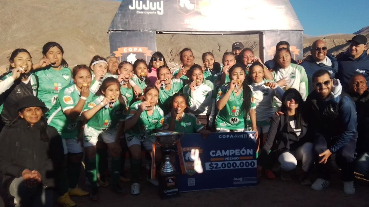 Atlético El Carmen es campeón de fútbol femenino en la Copa Jujuy
