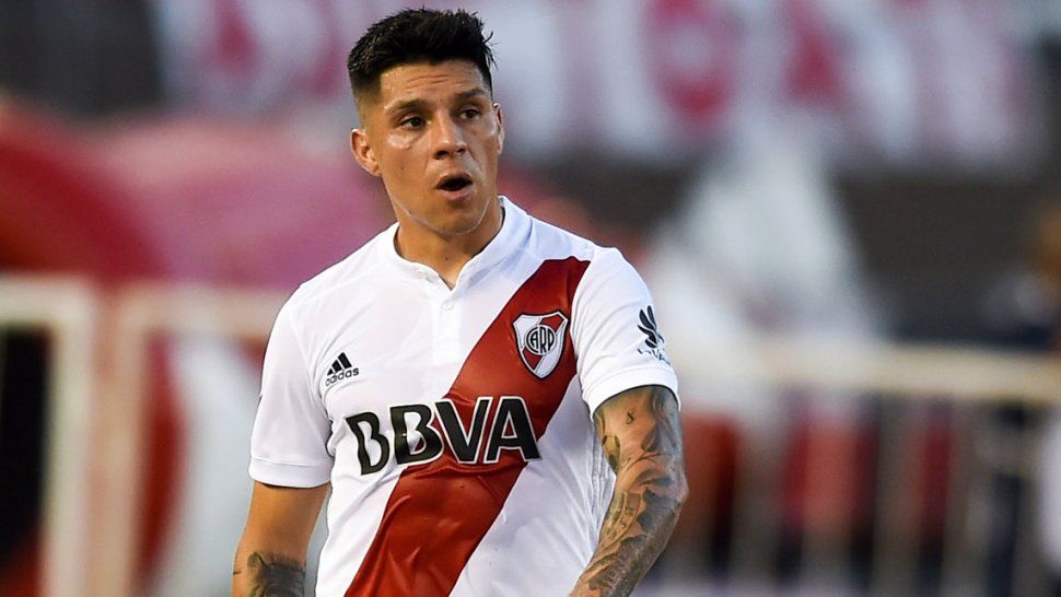 Sporting Lisboa viene a la carga por el volante millonario Enzo Pérez