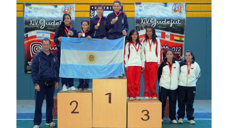 Zapatero en el podio