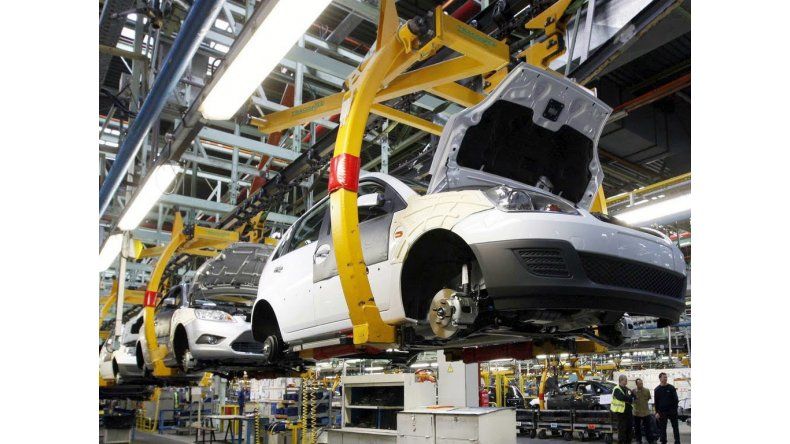 Apoyo a la industria automotriz