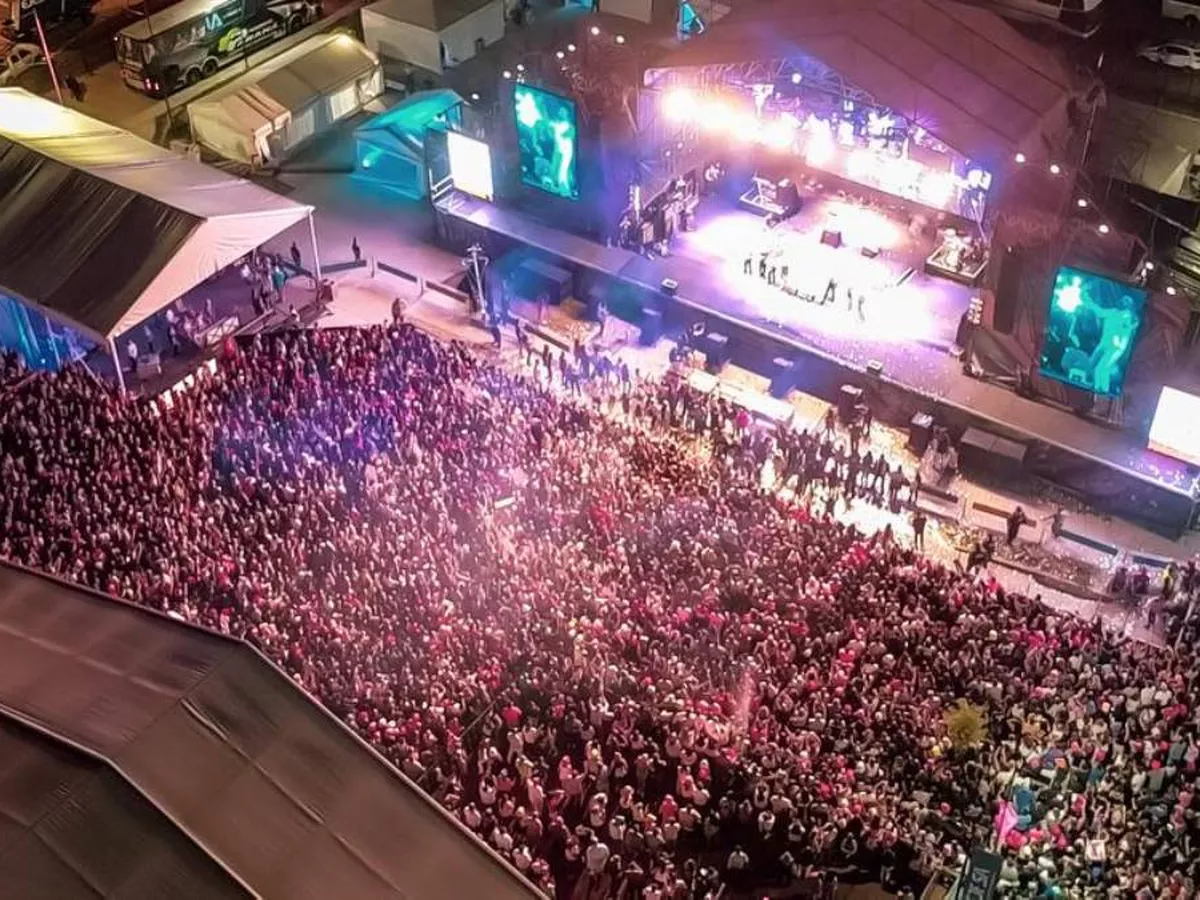 Aconsejan utilizar el transporte urbano para dirigirse a la Ciudad Cultural en el Carnaval de Los Tekis