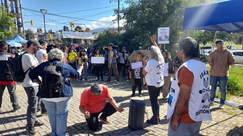 CEDEMS rechazó los dichos sobre salarios docentes y confirmó nuevas medidas de fuerza CEDEMS rechazó los dichos sobre salarios docentes y confirmó nuevas medidas de fuerza