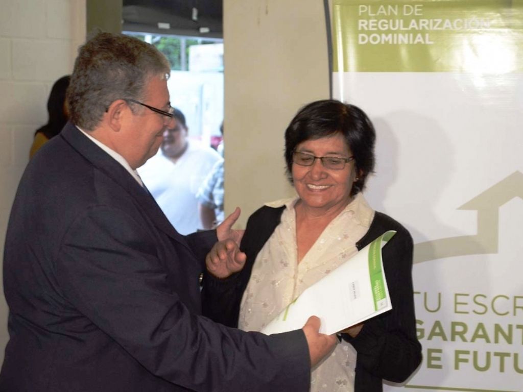 Entrega de escrituras