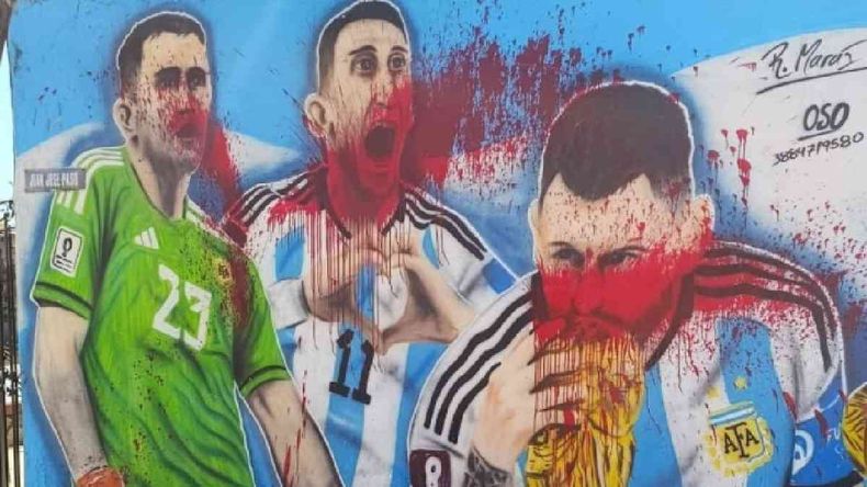 En Palpalá vandalizaron un mural de los campeones del mundo