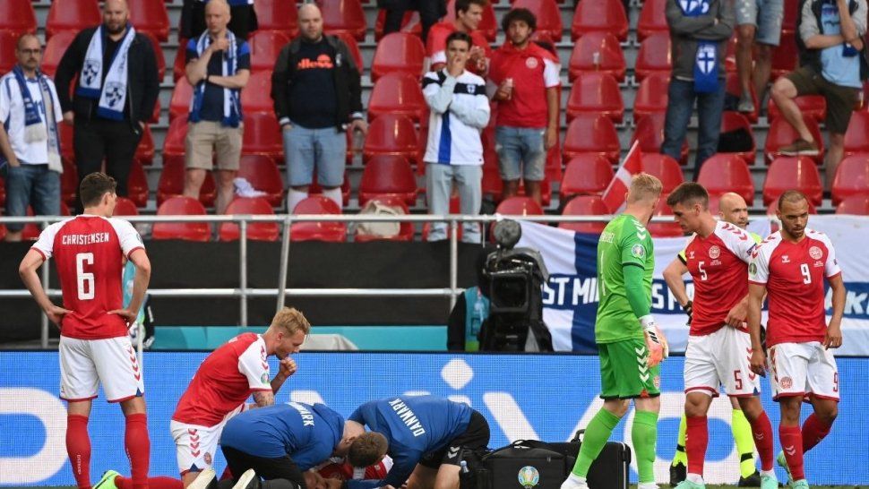 Se desmayó un jugador de Dinamarca