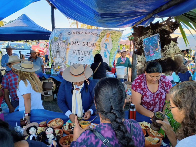 Mateada por el D&iacute;a de la Tradici&oacute;n.