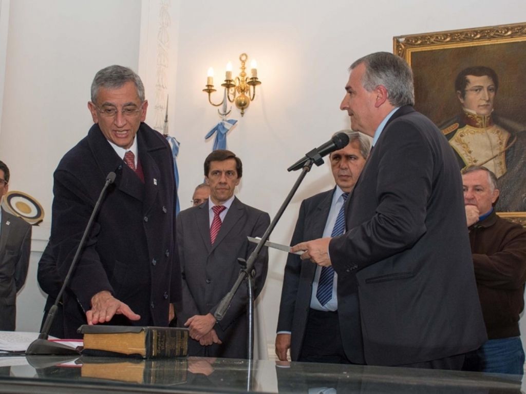 Jura Carlos Alfonso
