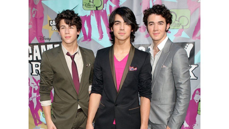 Los Jonas separados