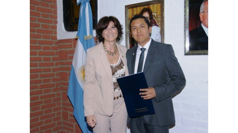 Nuevo funcionario de educación