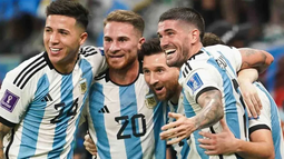 Juega la Scaloneta.