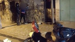 Detuvieron a dos personas con estupefacientes entre su ropa&nbsp;