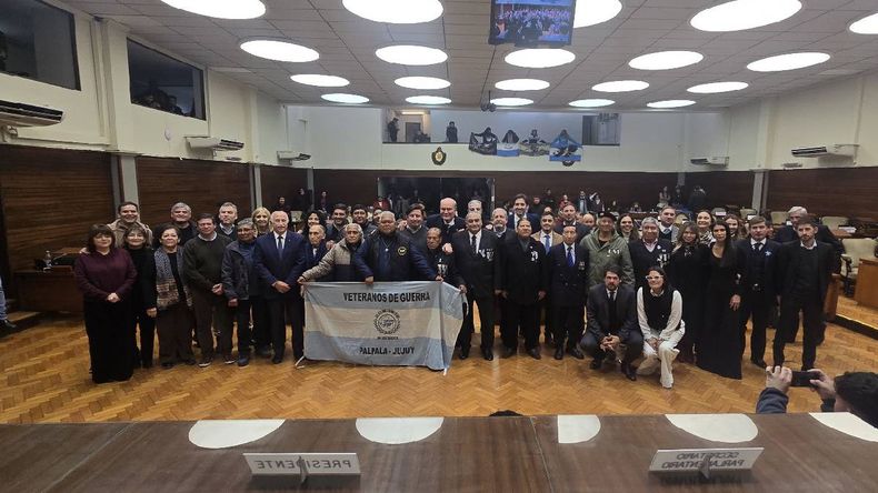 Homenaje a los veteranos de Malvinas