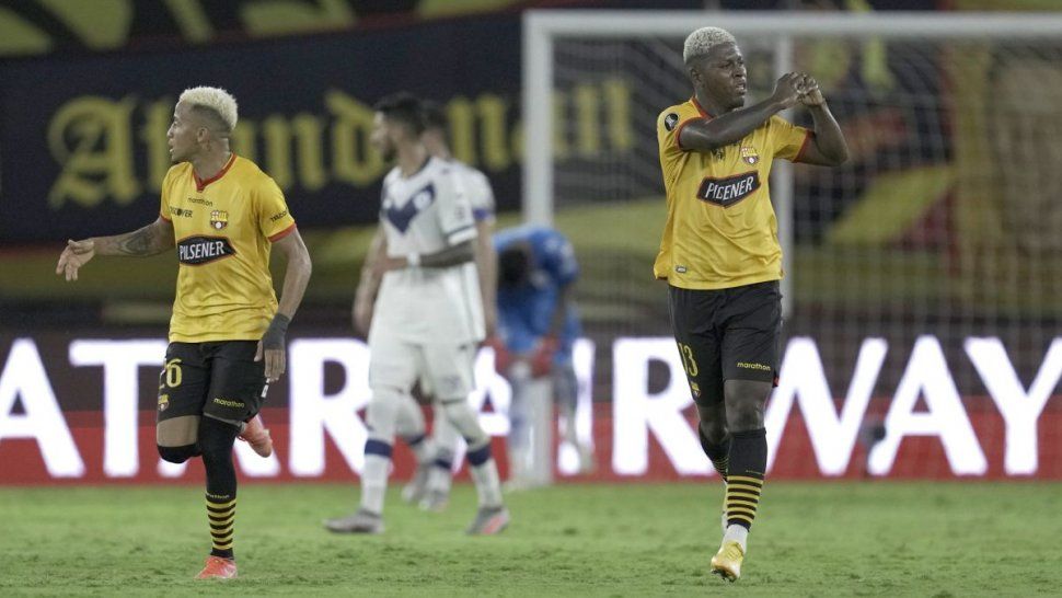 velez cayo ante barcelona y se despidio de la libertadores