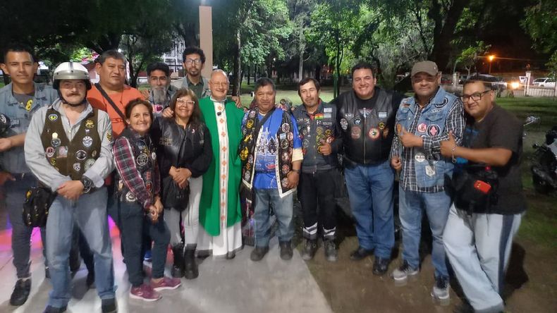 Peregrinación motoquera a Río Blanco
