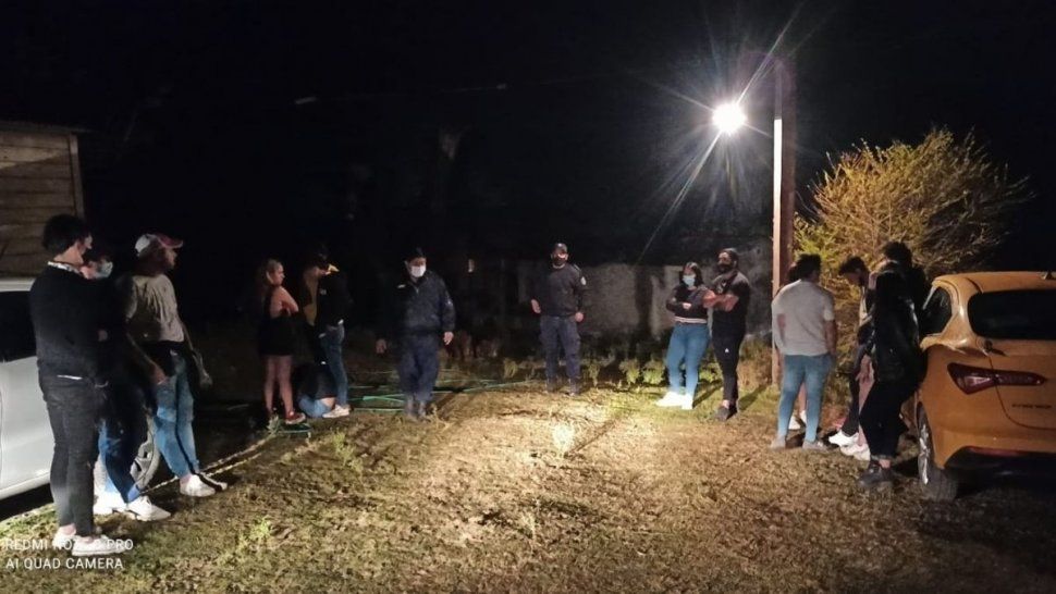 Desbarataron una fiesta clandestina en San Antonio