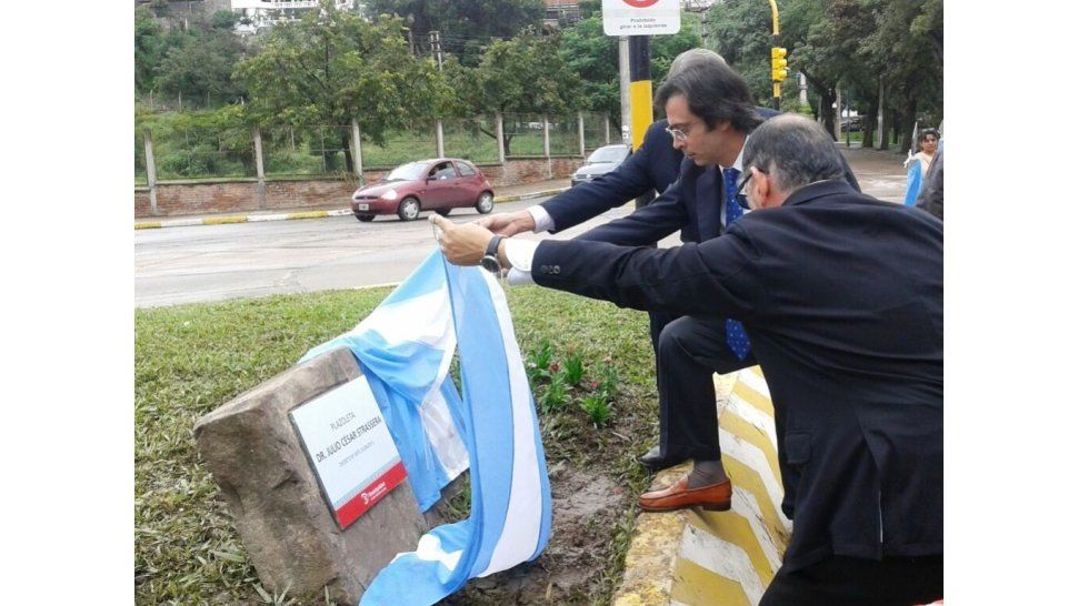 Plaza Strassera