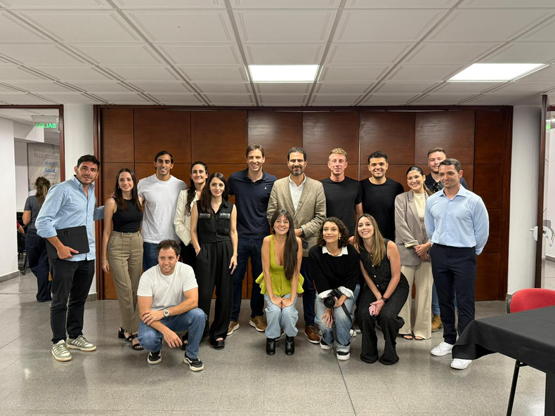 Charla de la fundación Jujuy Futuro. Charla de la fundación Jujuy Futuro.