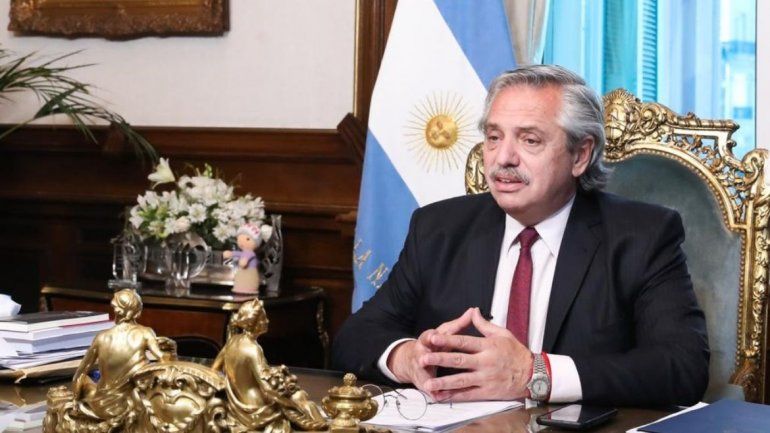 Alberto: Vamos a vacunar a 300.000 personas este mes