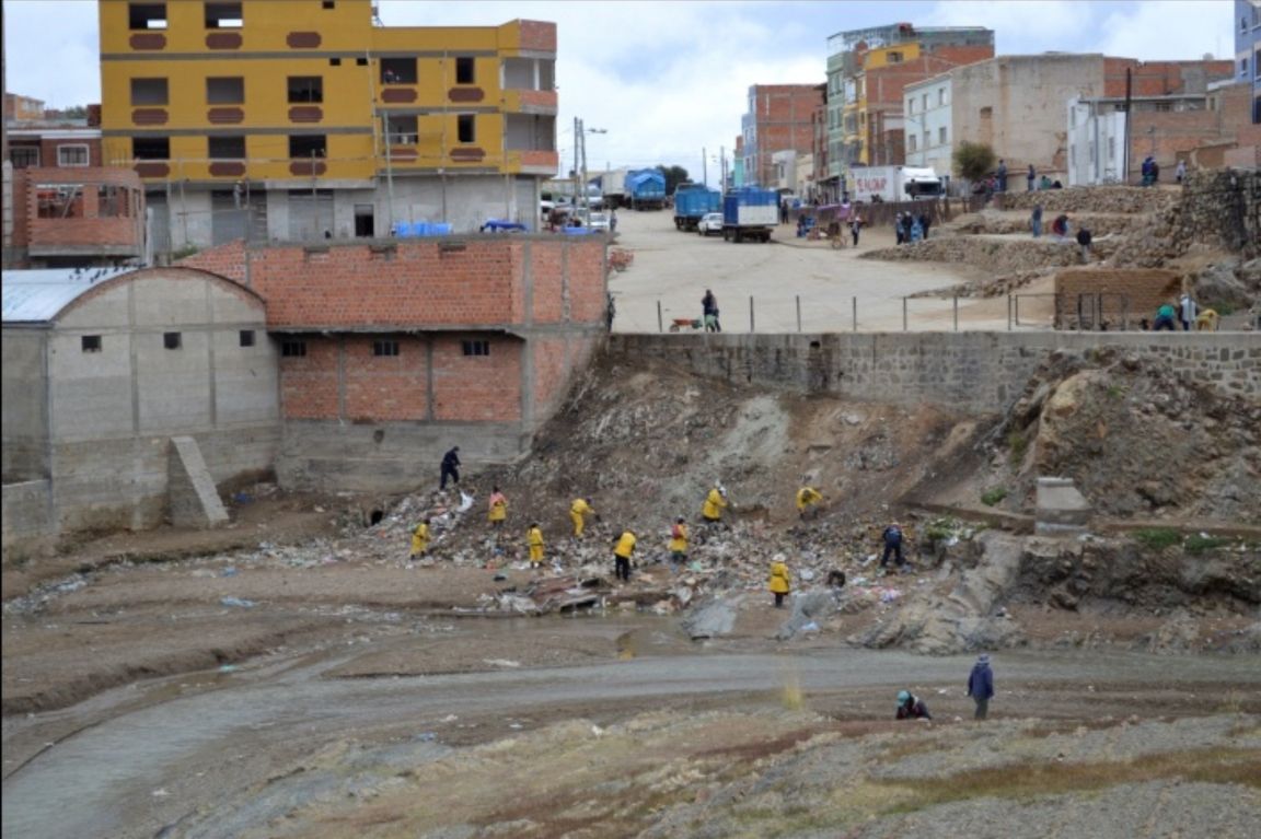 Limpieza del río