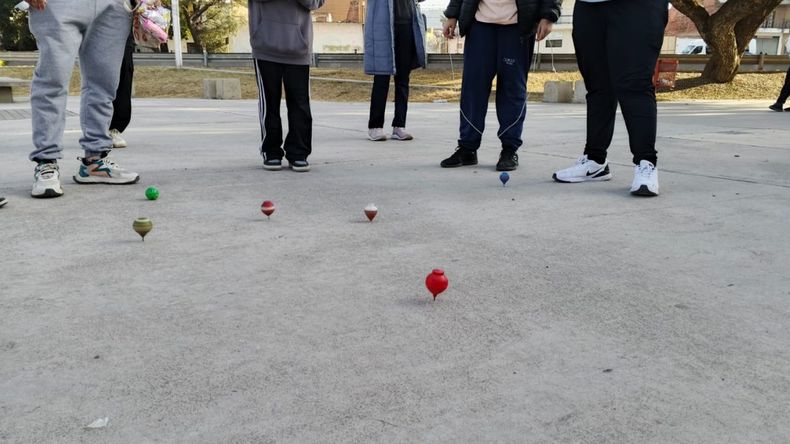 Ciro, de 8 años, organizó el Encuentro Provincial de Trompo en Jujuy