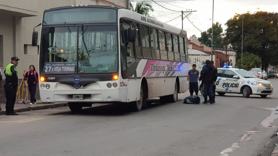 Accidente en Belgrano y Argañaraz: atropellaron a una mujer y murió en el acto