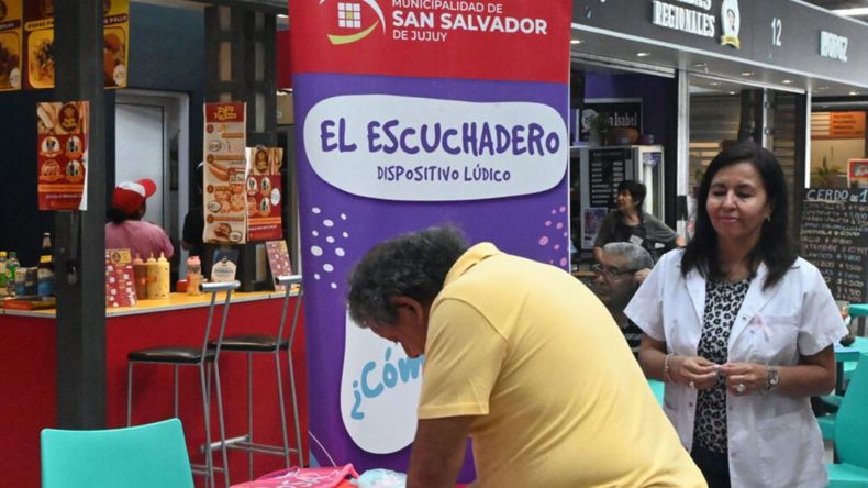 El Escuchadero vuelve al Mercado 6 de Agosto para prevenir contra el HPV