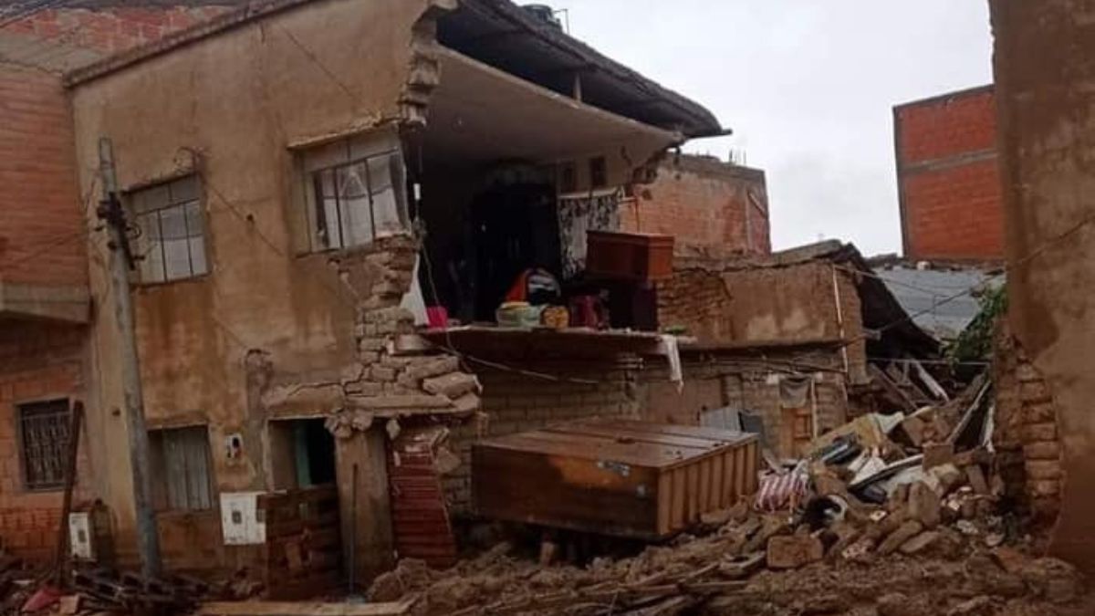 Fuerte crecida del río que divide La Quiaca con Villazón