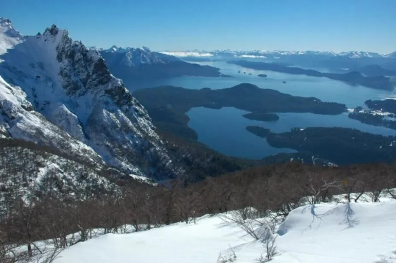 Avalancha en Bariloche. Avalancha en Bariloche.